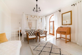 HOTEL LEMONIADA